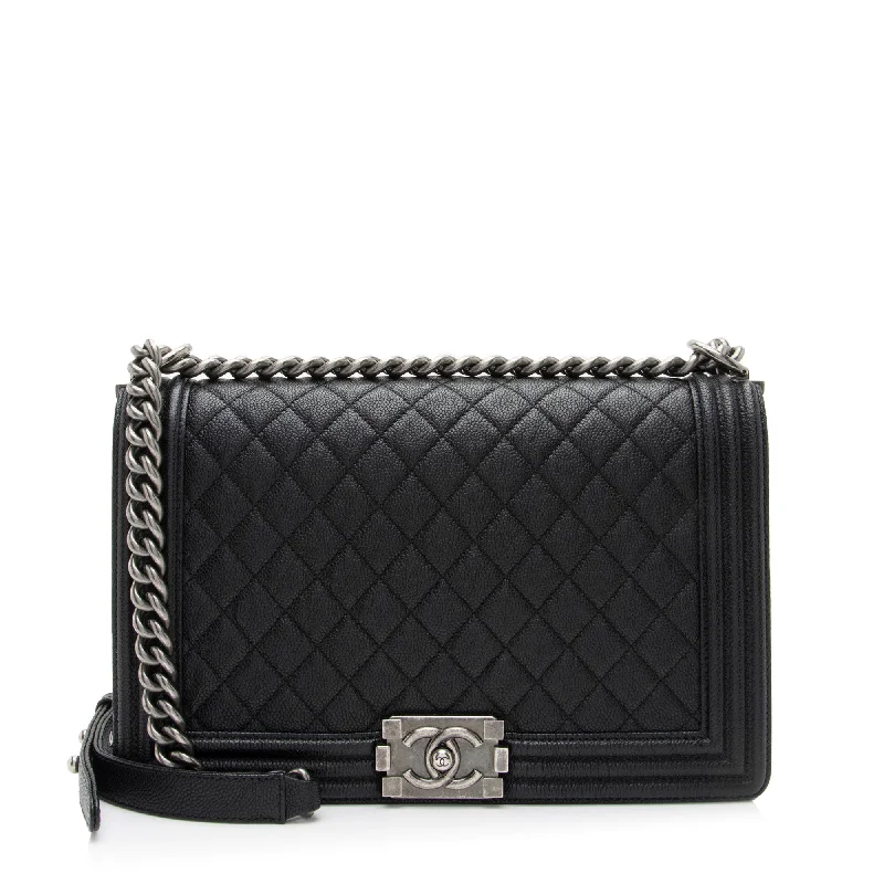 Chanel Caviar Leather New Medium Boy Bag (SHF-sKOPaB)