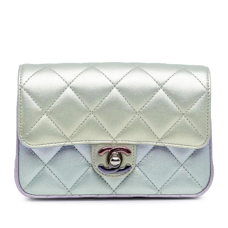 Chanel Iridescent Lambskin Wristlet Clutch Bag (SHG-OsxRyI)