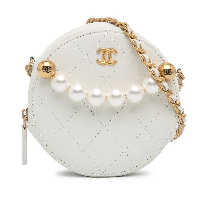 Chanel Lambskin Pearl Round Clutch with Chain (SHG-eBDOPl)