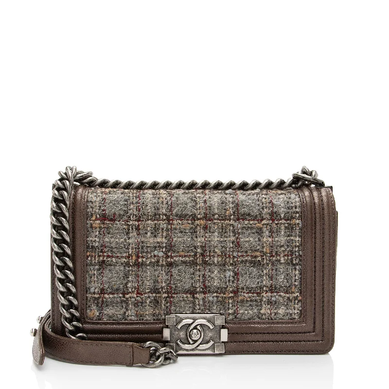 Chanel Tweed Paris-Edinburgh Old Medium Boy Bag (SHF-PnHCww)