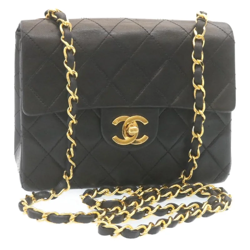 Chanel Black Leather Timeless shoulder bag