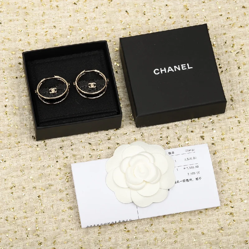 Chanel black hollow bag earrings EHA266