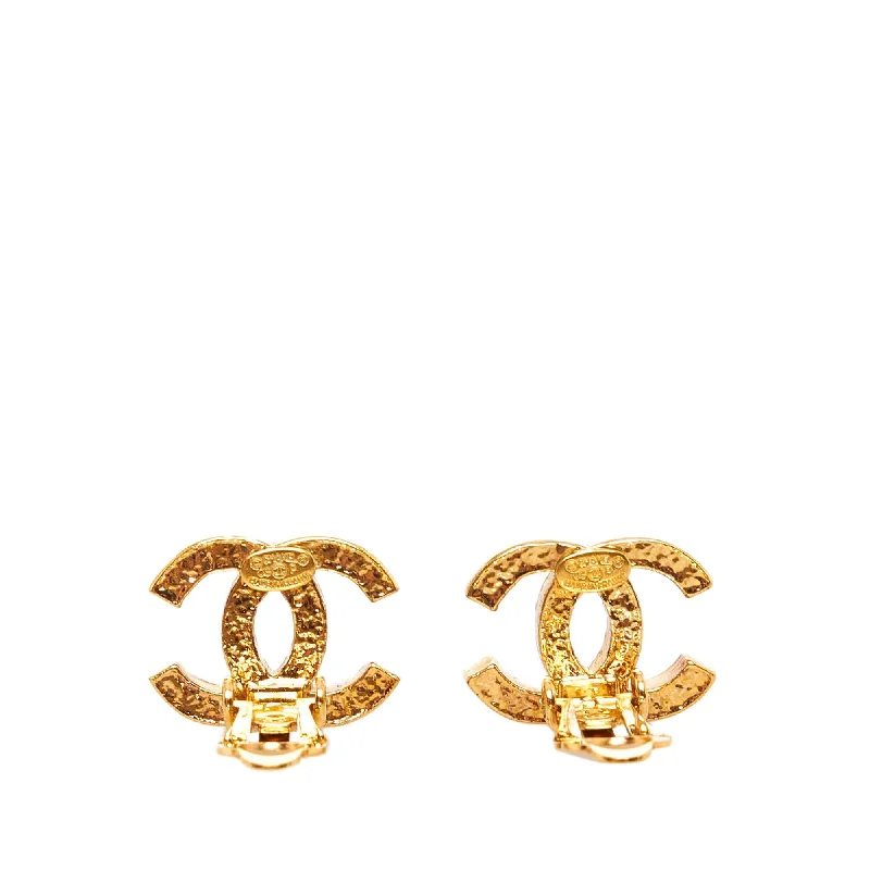 Chanel CC Clip-on Earrings (bwaGwP)