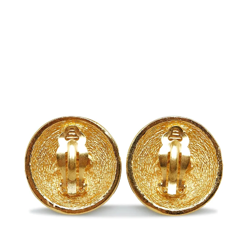 Chanel CC Clip-On Earrings (kOMIlt)