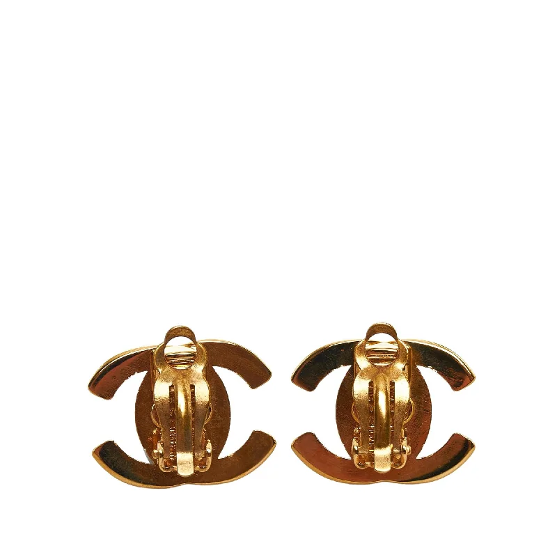 Chanel CC Turn Lock Clip-On Earrings (cXTWh2)