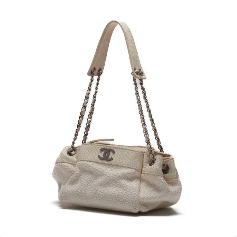 CHANEL 【CHANEL】 Coco Chantrot LinenPython White (Silver G ) Tote Bag   Bag  Hybrid Bag 【 Ship】 Jaipur Yogyakarta Online