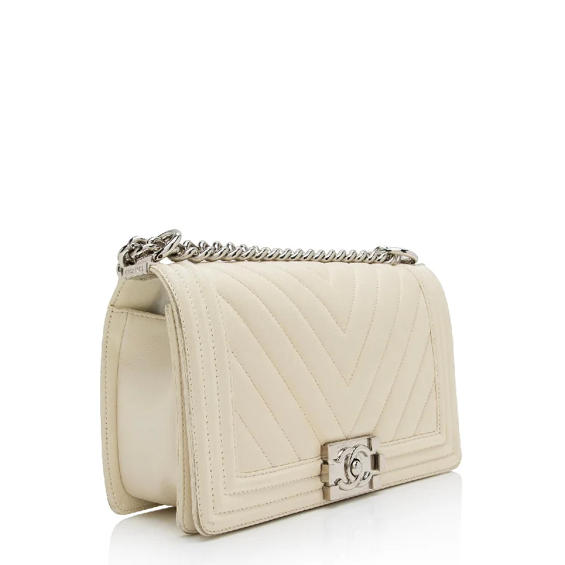 Chanel Chevron Lambskin Old Medium Boy Bag (Dmy3Qd)