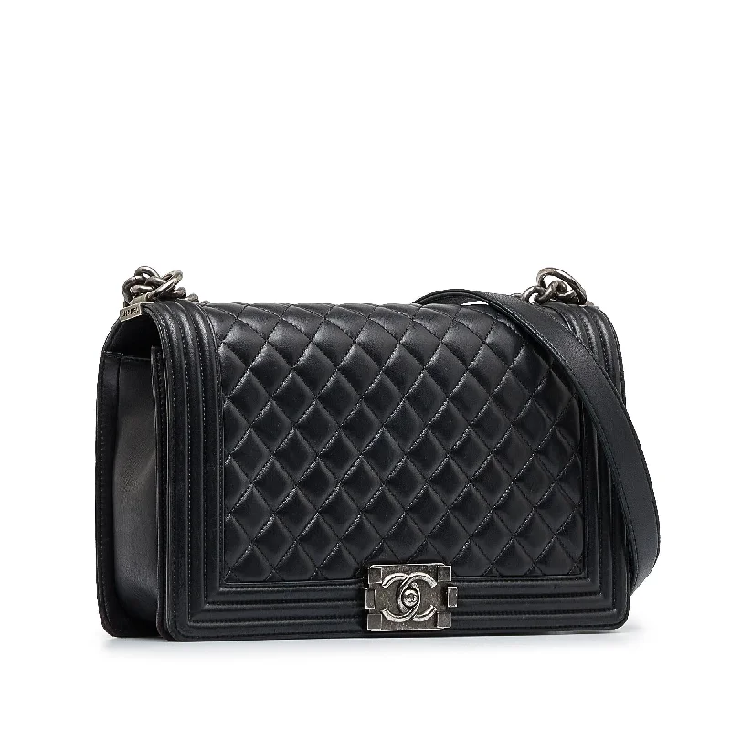 Chanel Large Lambskin Boy Bag (suBMpB)