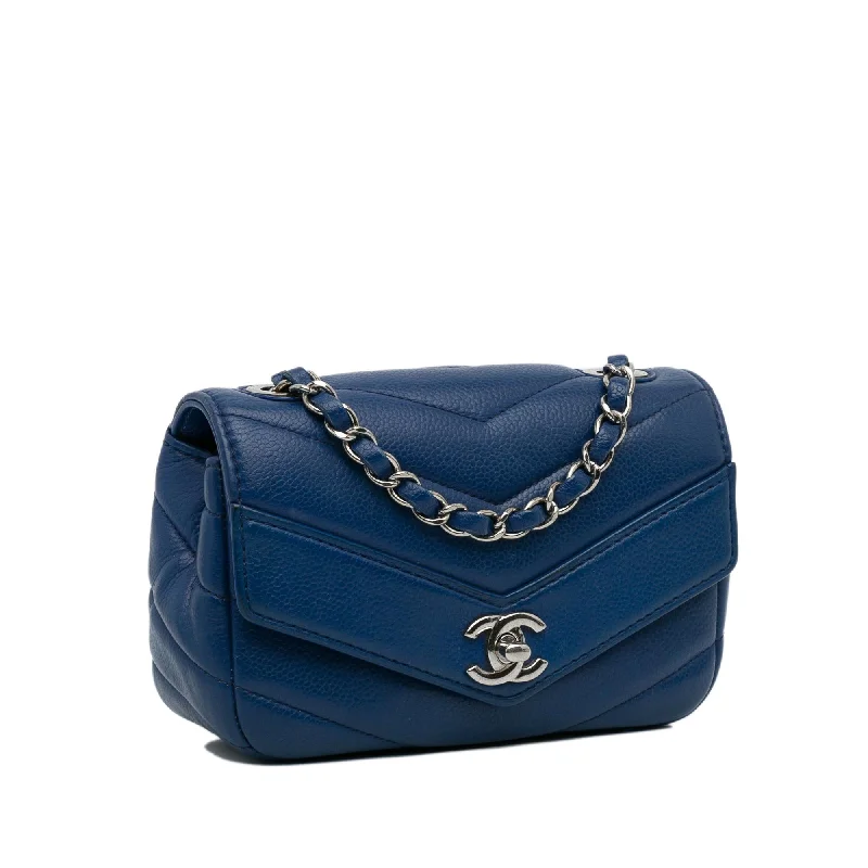 Chanel Mini Caviar Chevron Data Center Envelope Flap Bag (1dumsb)