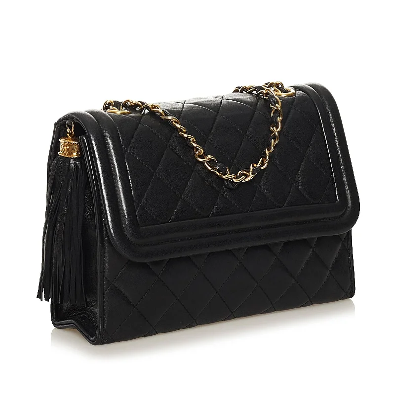 Chanel Quilted Tassel Leather Flap Bag (36770)