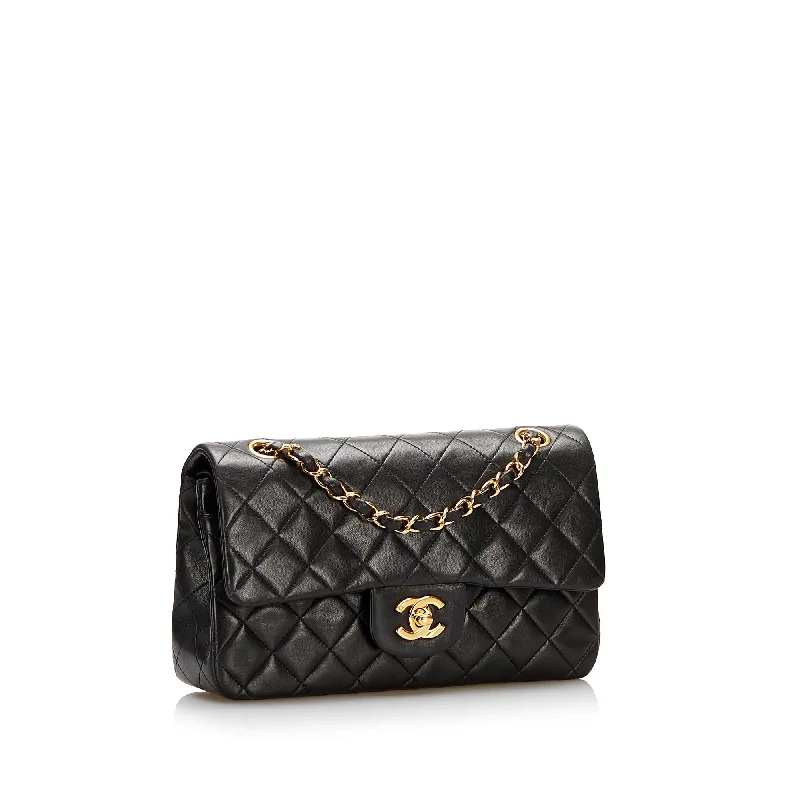 Chanel Small Classic Lambskin Double Flap (XR662u)