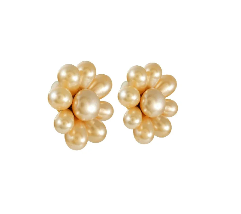 Chanel Vintage bag Faux Pearl Flower Earrings