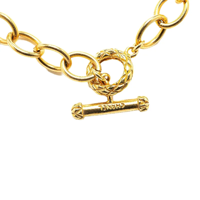 CHANEL CC Heart Pendant Necklace Costume Necklace