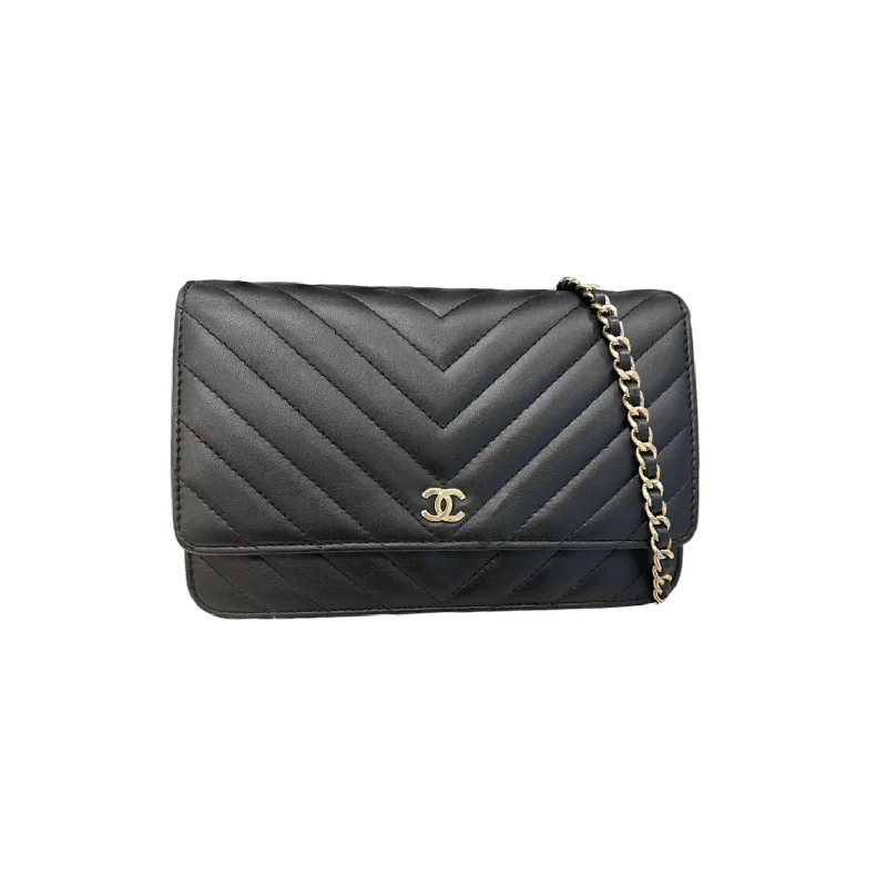 Lambskin Chevron Wallet on Chain WOC Black GHW