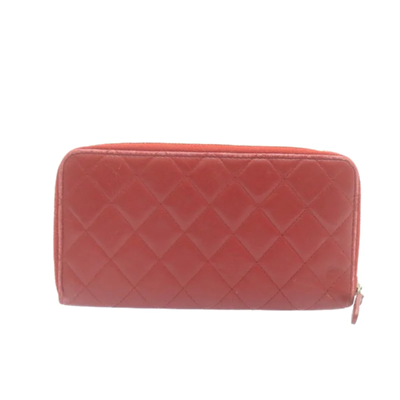 CHANEL Matelasse Wallet Lamb Skin Red CC  am2154g