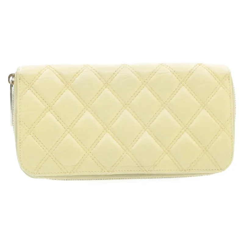 CHANEL Matelasse Zippy Long Wallet Beige CC  cr619