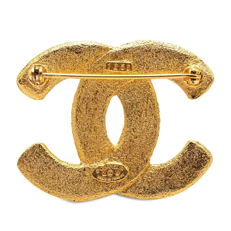 CHANEL Logo CC Brooch