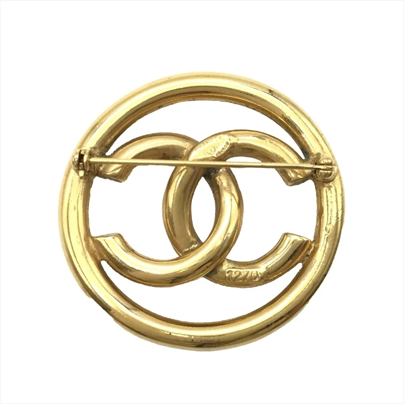 CHANEL Logo CC Brooch