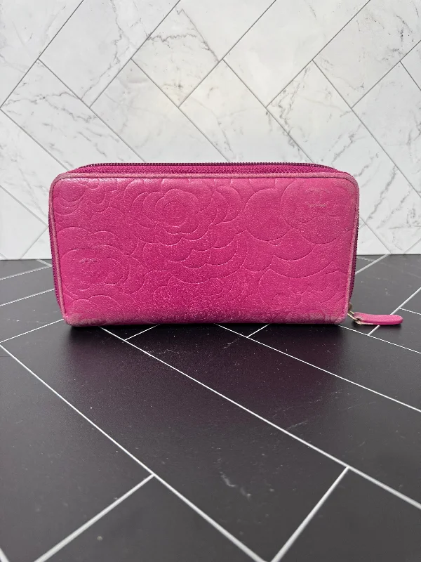 Chanel Pink Camelia Zippy Wallet